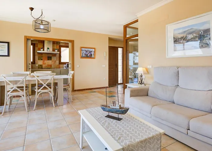 Men Men Holiday home *